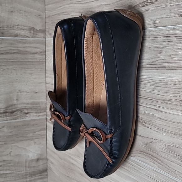 Clarks Collection Ultimate Comfort Women’s Black Leather Boat Shoes - Picture 3 of 10